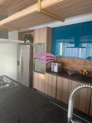Imagem Imóvel com 4 Quartos à Venda, 210 m² em Meia Praia - Itapema Imagem Imóvel com 4 Quartos à Venda, 210 m² em Meia Praia - Itapema