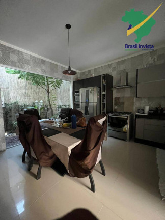 Imagem Casa com 3 Quartos à Venda, em Centro - Porto Seguro Imagem Casa com 3 Quartos à Venda, em Centro - Porto Seguro
