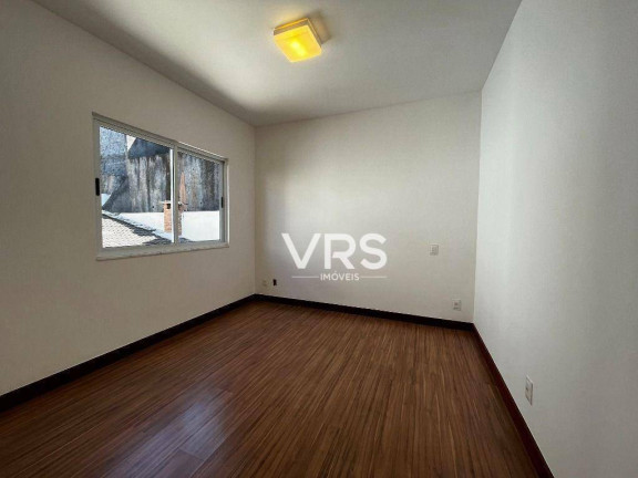 Imagem Casa com 3 Quartos à Venda, 137 m² em Bom Retiro - Teresópolis