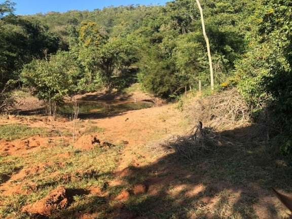 Imagem Fazenda à Venda, 229.899 m² em Centro - Córrego Do Ouro Imagem Fazenda à Venda, 229.899 m² em Centro - Córrego Do Ouro