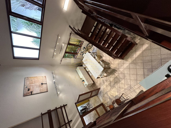 Imagem Casa com 5 Quartos para Temporada, 390 m² em Bertioga