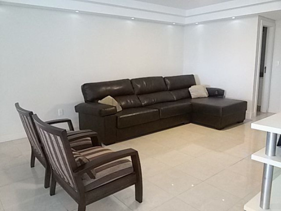 Imagem Cobertura com 3 Quartos à Venda, 181 m² em Centro - Balneário Camboriú