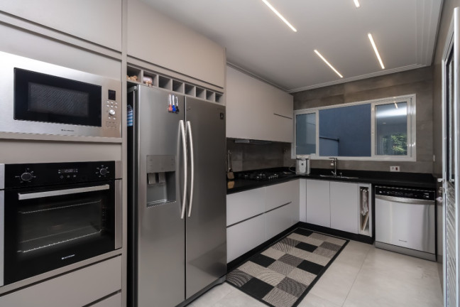 Imagem Casa com 3 Quartos à Venda, 183 m² em Parque São Domingos - São Paulo