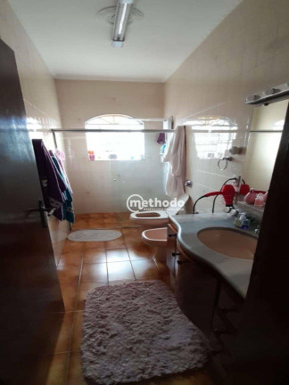 Imagem Casa com 3 Quartos à Venda, 429 m² em Vila Manoel Ferreira - Campinas