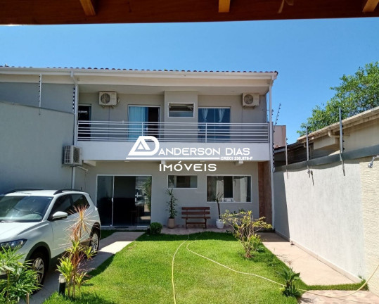 Casa com 3 Quartos à Venda, 180 m² em Centro - Caraguatatuba