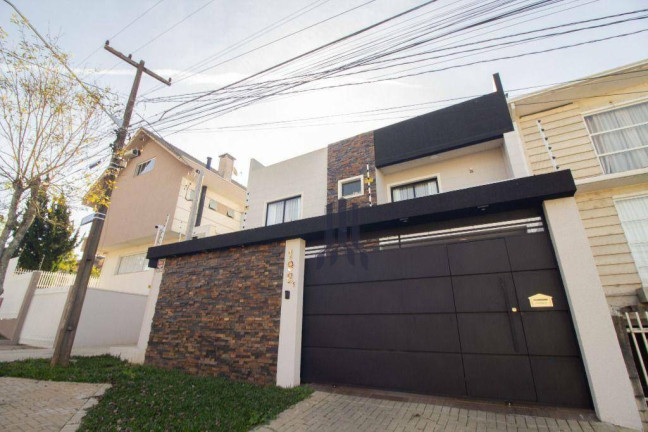 Imagem Sobrado com 3 Quartos à Venda, 113 m² em Santa Felicidade - Curitiba
