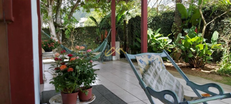 Imagem Casa com 5 Quartos à Venda, 280 m² em Itaguá - Ubatuba