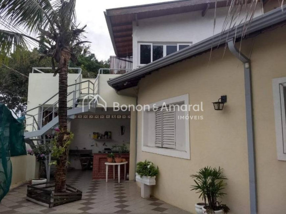Imagem Casa com 3 Quartos à Venda, 250 m² em Taquaral - Campinas Imagem Casa com 3 Quartos à Venda, 250 m² em Taquaral - Campinas