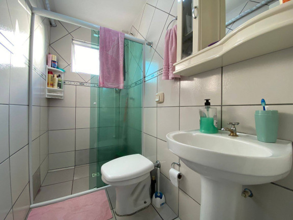 Imagem Apartamento com 2 Quartos à Venda, 77 m² em Itapema