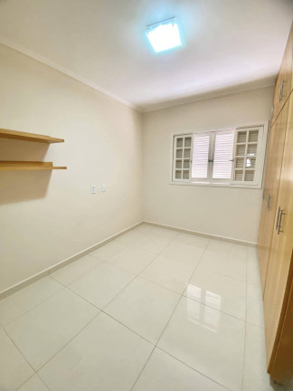 Imagem Casa com 5 Quartos à Venda, 300 m² em Condomínio Residencial Euroville - Bragança Paulista Imagem Casa com 5 Quartos à Venda, 300 m² em Condomínio Residencial Euroville - Bragança Paulista