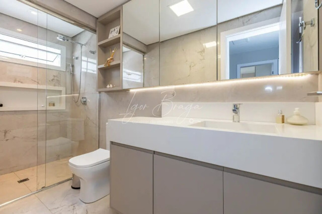 Imagem Sobrado com 3 Quartos à Venda, 240 m² em Atuba - Curitiba Imagem Sobrado com 3 Quartos à Venda, 240 m² em Atuba - Curitiba