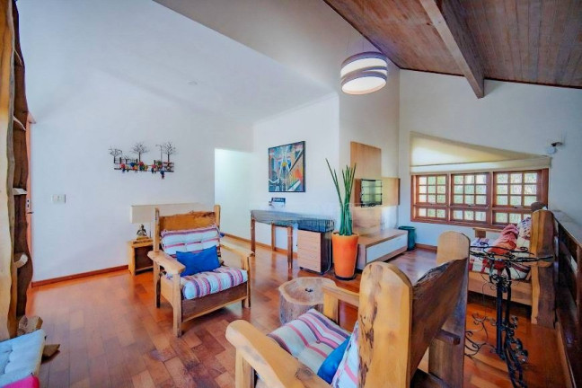 Imagem Casa com 5 Quartos à Venda, 440 m² em Parque Das Artes - Embu Das Artes Imagem Casa com 5 Quartos à Venda, 440 m² em Parque Das Artes - Embu Das Artes