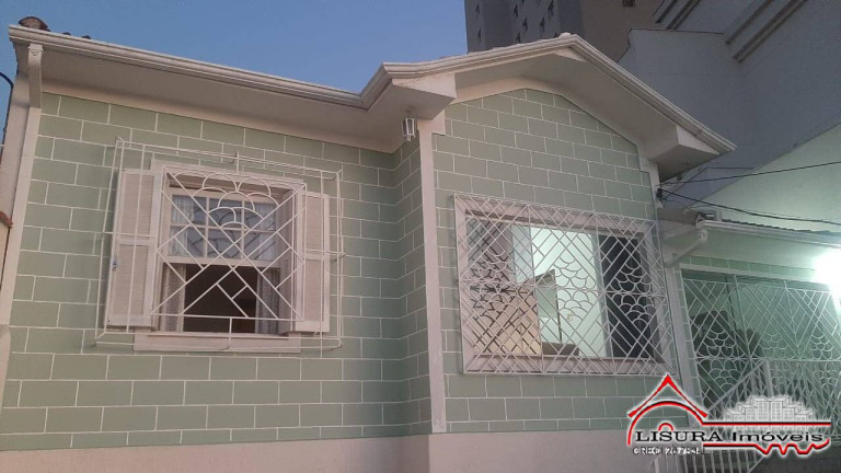 Imagem Casa com 2 Quartos para Alugar, 367 m² em Centro - Jacareí
