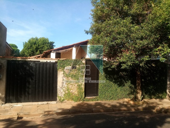 Imagem Casa com 2 Quartos à Venda, 84 m² em Centro - Serra Azul Imagem Casa com 2 Quartos à Venda, 84 m² em Centro - Serra Azul