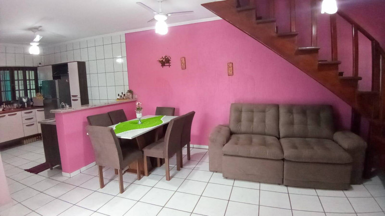 Imagem Casa com 3 Quartos à Venda, 283 m² em Santa Júlia - Itanhaém Imagem Casa com 3 Quartos à Venda, 283 m² em Santa Júlia - Itanhaém