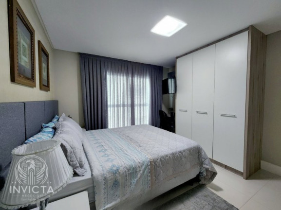 Imagem Apartamento com 3 Quartos à Venda, 200 m² em Centro - Balneário Camboriú Imagem Apartamento com 3 Quartos à Venda, 200 m² em Centro - Balneário Camboriú