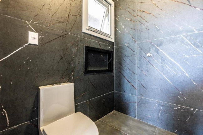 Imagem Casa com 4 Quartos à Venda, 430 m² em Santa Regina - Camboriú Imagem Casa com 4 Quartos à Venda, 430 m² em Santa Regina - Camboriú