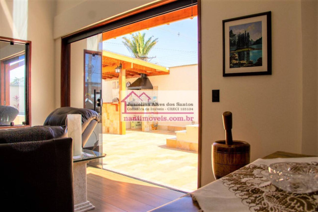 Imagem Casa com 3 Quartos à Venda, 444 m² em Indaiá - Caraguatatuba