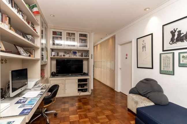 Imagem Casa com 3 Quartos à Venda, 308 m² em Alto De Pinheiros - São Paulo