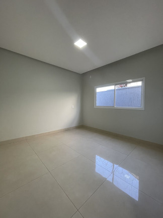 Imagem Casa com 3 Quartos à Venda, em Setor Sul - Goianésia Imagem Casa com 3 Quartos à Venda, em Setor Sul - Goianésia