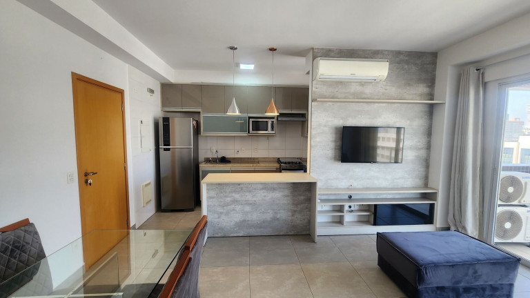 Apartamento com 2 Quartos à Venda, 72 m² em Gonzaga - Santos