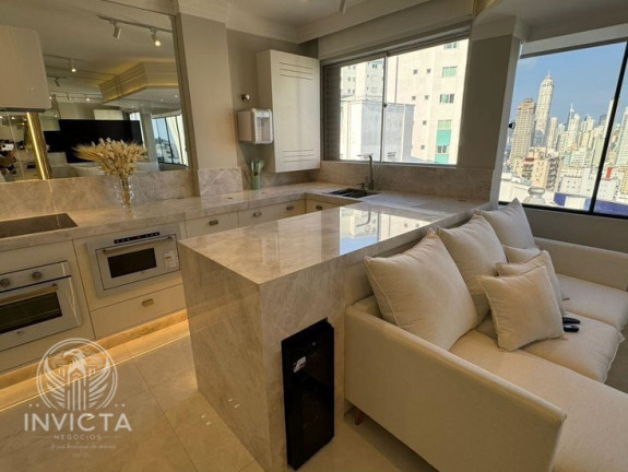Foto do imóvel Apartamento com 2 Quartos à Venda, 78 m² em Centro - Balneário Camboriú