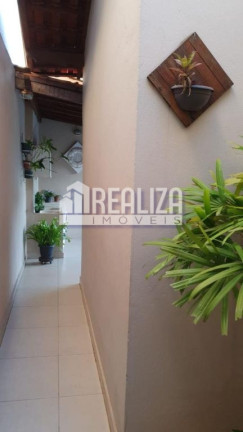 Imagem Casa com 3 Quartos à Venda, 200 m² em Conjunto Manoel Mendes - Uberaba