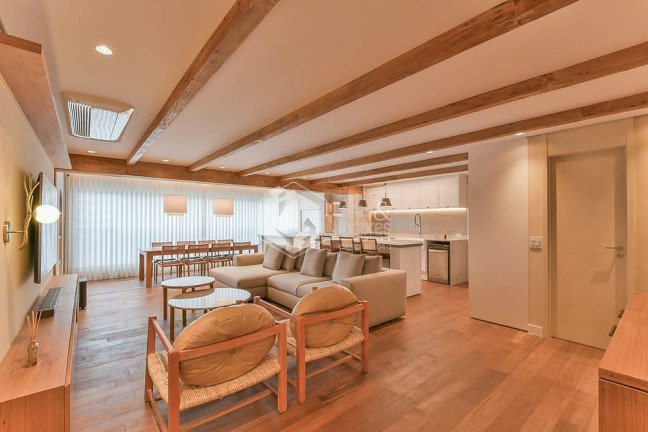 Apartamento com 3 Quartos à Venda, 149 m² em Moema - São Paulo