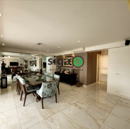 Imagem Apartamento com 3 Quartos à Venda, 192 m² em Aclimação - São Paulo Imagem Apartamento com 3 Quartos à Venda, 192 m² em Aclimação - São Paulo