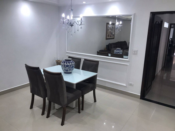 Imagem Casa com 3 Quartos à Venda, 250 m² em Taboão - São Bernardo Do Campo Imagem Casa com 3 Quartos à Venda, 250 m² em Taboão - São Bernardo Do Campo
