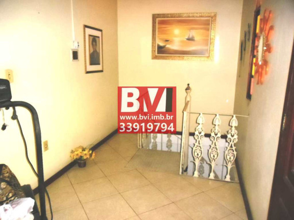Imagem Casa com 3 Quartos à Venda, 272 m² em Irajá - Rio De Janeiro Imagem Casa com 3 Quartos à Venda, 272 m² em Irajá - Rio De Janeiro
