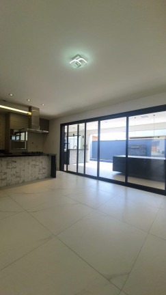 Imagem Casa de Condomínio com 3 Quartos à Venda, 235 m² em Piracangaguá - Taubaté Imagem Casa de Condomínio com 3 Quartos à Venda, 235 m² em Piracangaguá - Taubaté