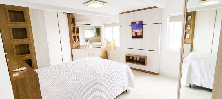 Imagem Apartamento com 3 Quartos à Venda, 172 m² em Centro - Balneário Camboriú Imagem Apartamento com 3 Quartos à Venda, 172 m² em Centro - Balneário Camboriú