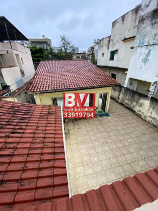 Imagem Casa com 3 Quartos à Venda, 210 m² em Vila Da Penha - Rio De Janeiro Imagem Casa com 3 Quartos à Venda, 210 m² em Vila Da Penha - Rio De Janeiro