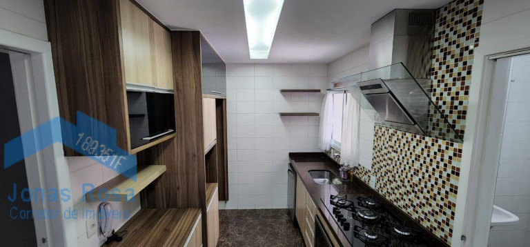 Imagem Apartamento com 3 Quartos à Venda, 85 m² em Jardim Tupanci - Barueri