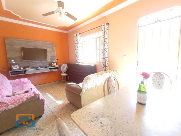 Imagem Casa com 3 Quartos à Venda, 111 m² em Bethânia - Ipatinga