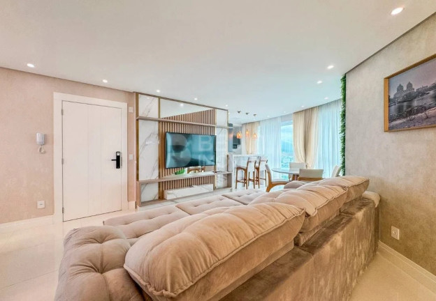 Imagem Apartamento com 3 Quartos à Venda, 139 m² em Centro - Balneário Camboriú Imagem Apartamento com 3 Quartos à Venda, 139 m² em Centro - Balneário Camboriú