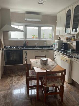 Casa com 4 Quartos à Venda, 200 m² em Jardim Leonor Mendes De Barros - São Paulo
