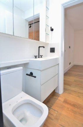 Imagem Apartamento com 2 Quartos à Venda, 71 m² em Barra Funda‎ - São Paulo