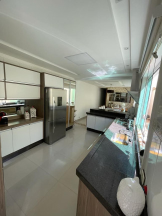 Imagem Sobrado com 3 Quartos à Venda, 235 m² em Vila Varela - Poá