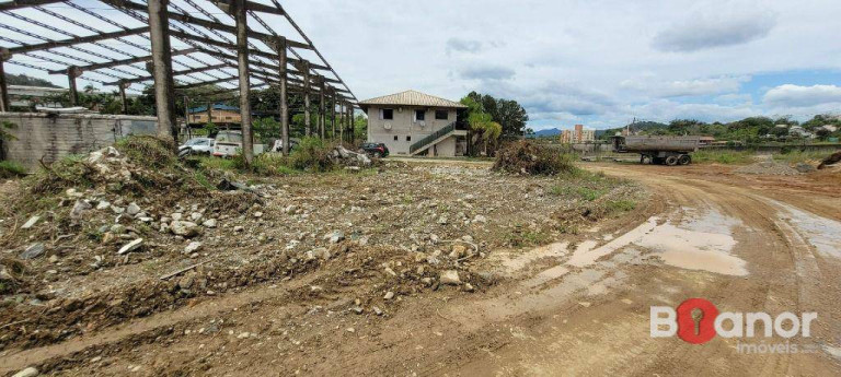 Imagem Terreno à Venda, 11.200 m² em Salto Weissbach - Blumenau Imagem Terreno à Venda, 11.200 m² em Salto Weissbach - Blumenau