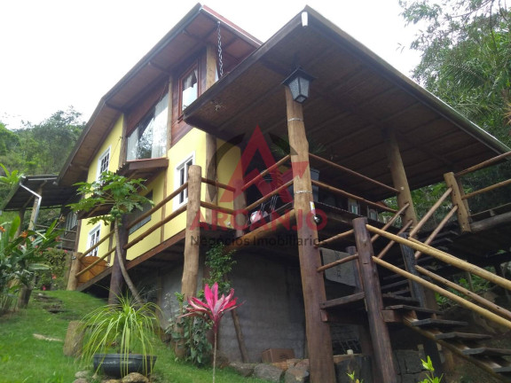 Casa com 3 Quartos à Venda, 300 m² em Itamambuca - Ubatuba