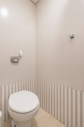 Imagem Imóvel com 2 Quartos à Venda, 82 m² em São João - Porto Alegre Imagem Imóvel com 2 Quartos à Venda, 82 m² em São João - Porto Alegre