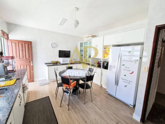 Imagem Casa com 4 Quartos à Venda, 351 m² em Itaguaçu - Florianópolis Imagem Casa com 4 Quartos à Venda, 351 m² em Itaguaçu - Florianópolis
