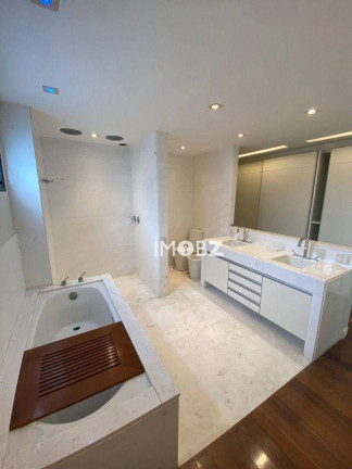 Imagem Imóvel com 4 Quartos à Venda, 192 m² em Villaggio Panamby - São Paulo