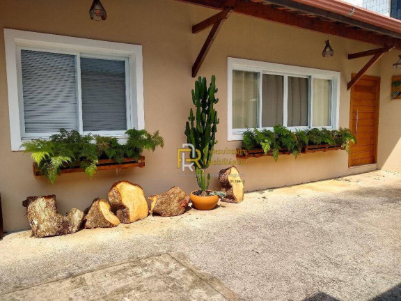Imagem Casa com 4 Quartos à Venda, 293 m² em Balneário Flórida - Praia Grande Imagem Casa com 4 Quartos à Venda, 293 m² em Balneário Flórida - Praia Grande