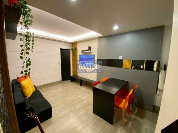 Imagem Apartamento com 2 Quartos à Venda, 65 m² em Copacabana - Rio De Janeiro Imagem Apartamento com 2 Quartos à Venda, 65 m² em Copacabana - Rio De Janeiro