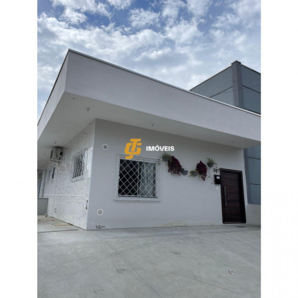 Imagem Casa à Venda, 288 m² em Monte Alegre - Camboriú Imagem Casa à Venda, 288 m² em Monte Alegre - Camboriú
