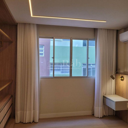 Imagem Apartamento com 3 Quartos à Venda, 145 m² em Centro - Balneário Camboriú Imagem Apartamento com 3 Quartos à Venda, 145 m² em Centro - Balneário Camboriú