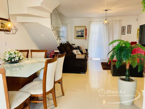 Imagem Casa com 3 Quartos à Venda, 141 m² em Itaum - Joinville